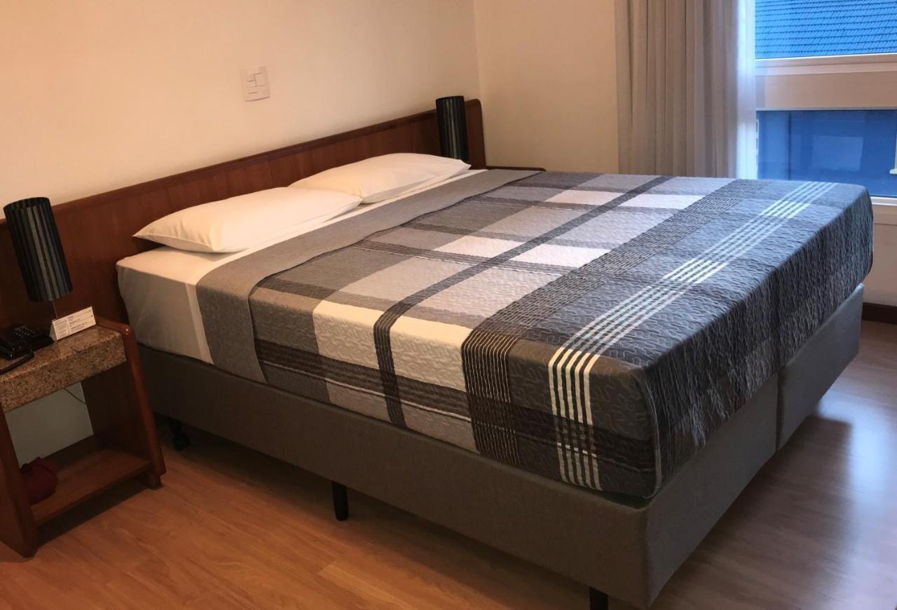 Hotel Germania 주앵빌 외부 사진