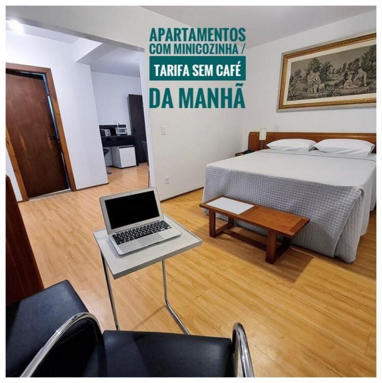 Hotel Germania 주앵빌 외부 사진